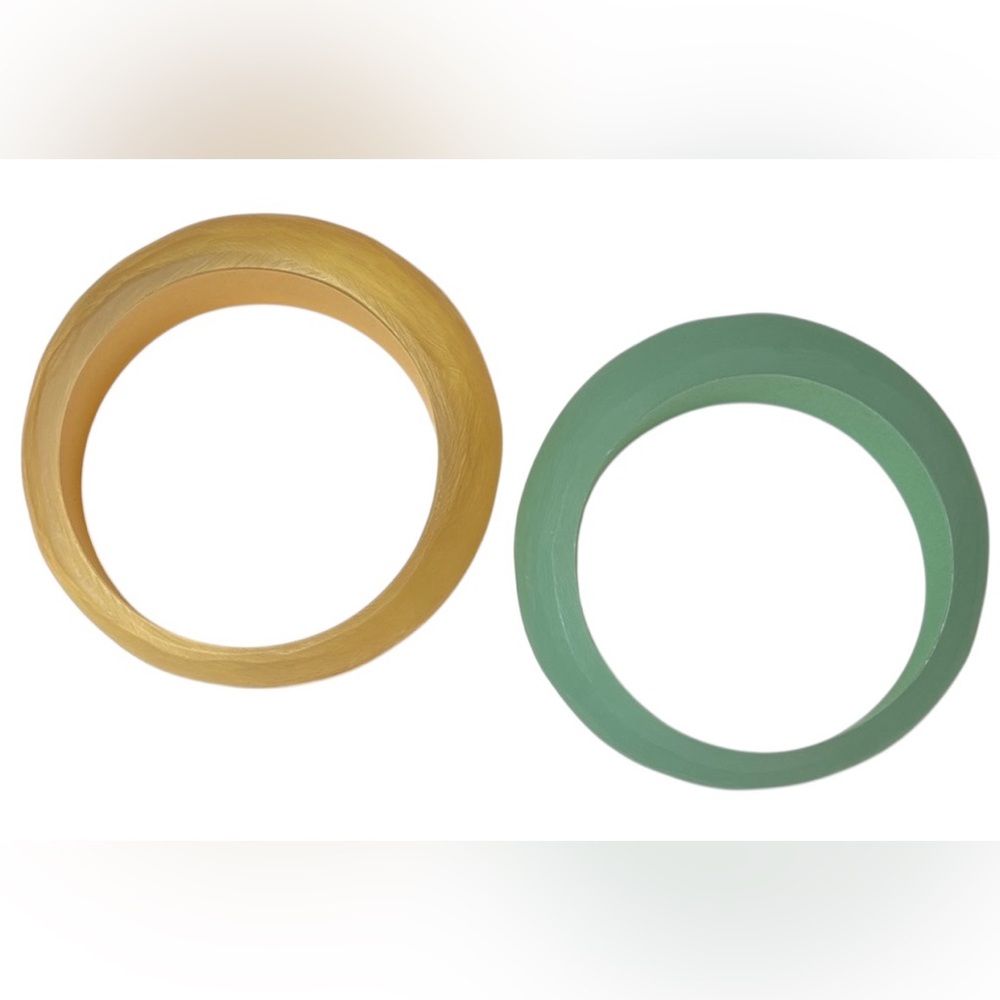 Two Vintage Matte Bangle Bracelets green and yellow